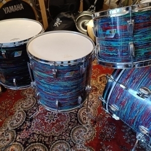 Ludwig Psychedelic Red B&0 Vintage 70's 22"x14" 12"x8" 13"x9" 16"x16" 18"x16"