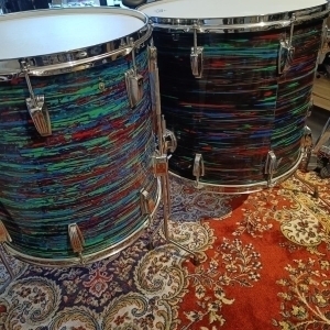 Ludwig Psychedelic Red B&0 Vintage 70's 22"x14" 12"x8" 13"x9" 16"x16" 18"x16"