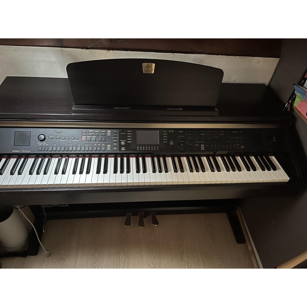 Yamaha Clavinova CVP-301