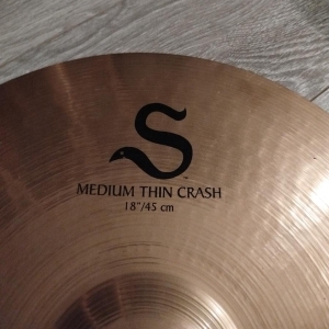 Zildjian 18" S Series Medium Thin Crash (neuf)