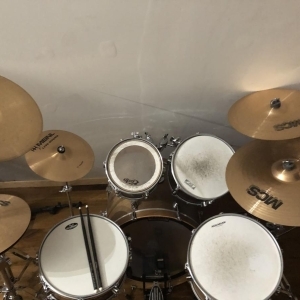 PDP MX 5FF Fusion (érable 7 plis) + Pack cymbales Meinl MCS