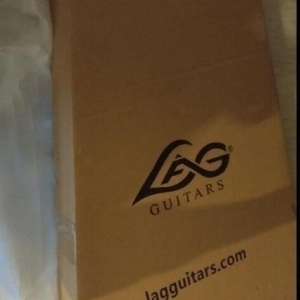 LAG imperator 100 BLK - Guitare électrique