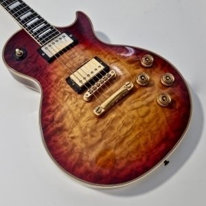 Gibson Les Paul Custom 1990 Quilted Cherry Sunburst