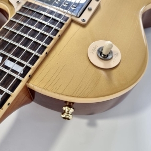 Gibson LP-295 Les Paul 2008 Goldtop Guitar of the Month 4