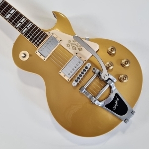 Gibson LP-295 Les Paul 2008 Goldtop Guitar of the Month 4