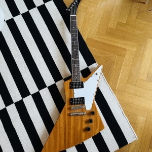 Gibson Explorer 70´s antique natural