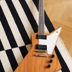 Gibson Explorer 70´s antique natural