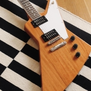 Gibson Explorer 70´s antique natural