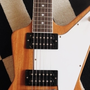 Gibson Explorer 70´s antique natural