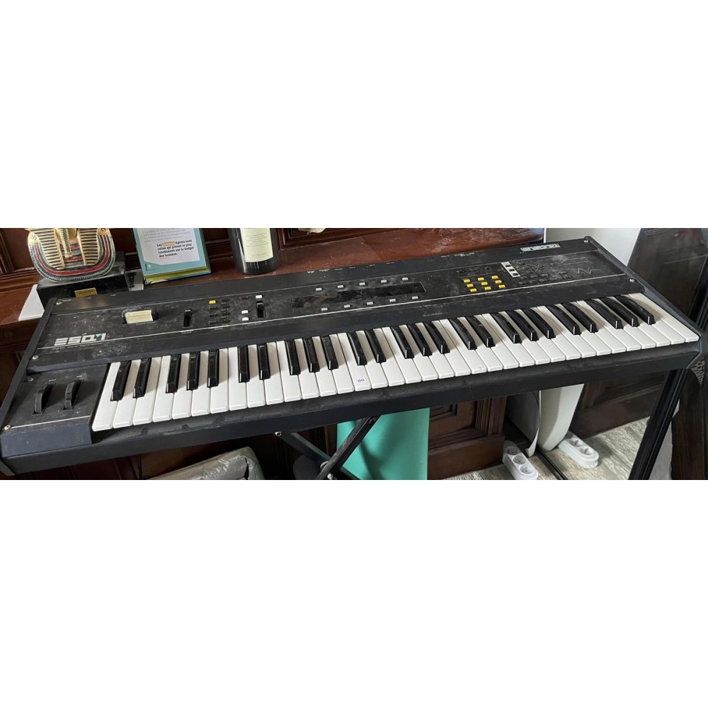 Ensoniq ESQ-1