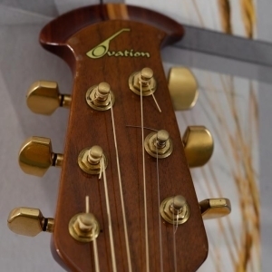 Vends Ovation 1617 Legend