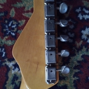 Vester Strat