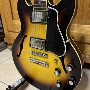 Gibson ES-339