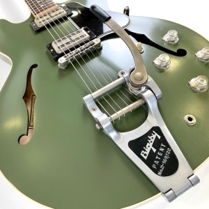 Gibson ES-335 Chris Cornell Signature 2019 Olive Drab Green 15/250 Bigsby