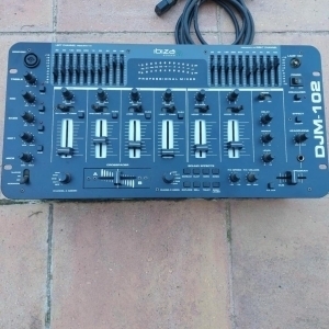 Ibiza DJM 102 - Table de mixage