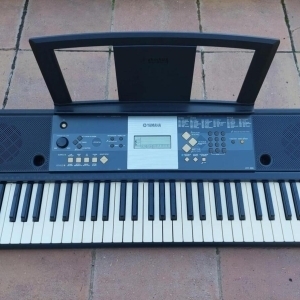 Yamaha YPT-230