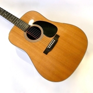 Martin D-28 Natural 2008