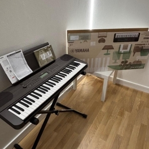 Yamaha PSR-E360DW