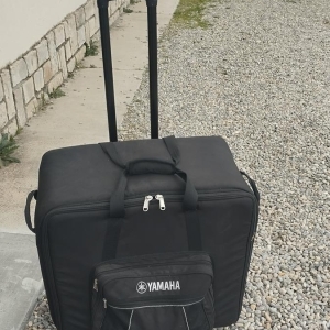 Yamaha StagePas 400