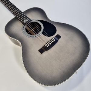 Martin OMJM John Mayer 20th Anniversary Signature 2024 Grey Sunburst