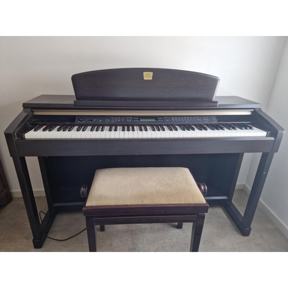 Yamaha Clavinova CLP-150