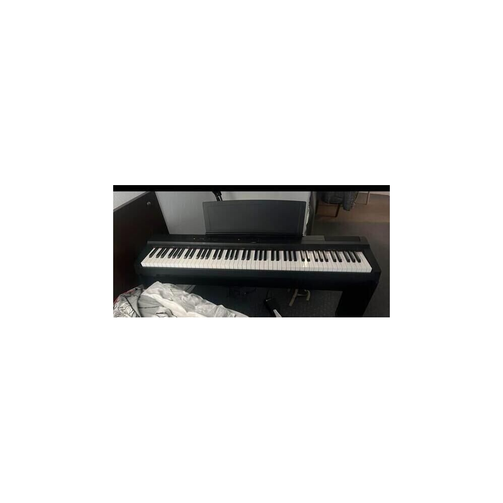 Piano yamaha p125