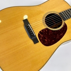 Martin D-18 Custom Shop Madagascar Rosewood 2018 Natural