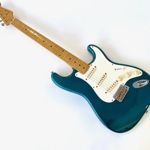 Fender Stratocaster ST-57 40th Anniversary 1994 Lake Placid Blue