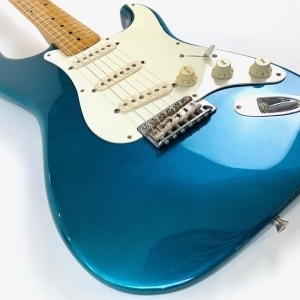 Fender Stratocaster ST-57 40th Anniversary 1994 Lake Placid Blue