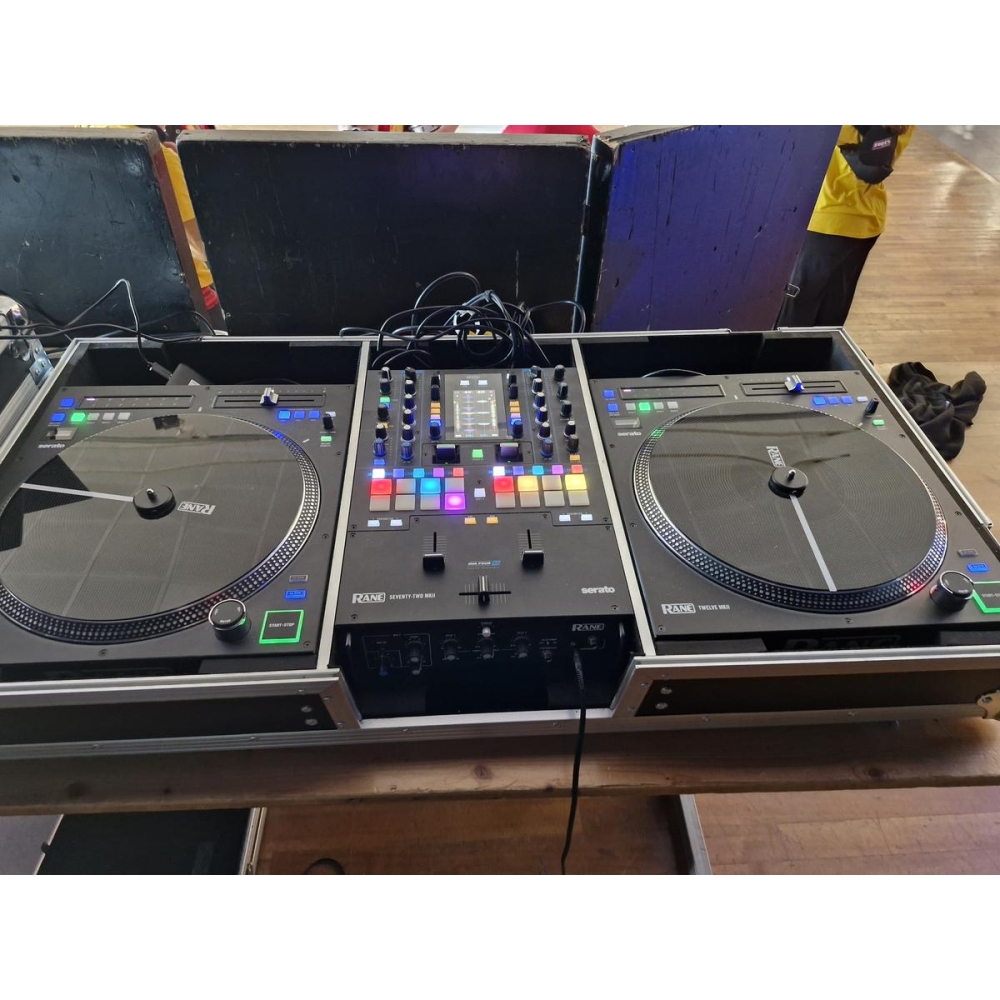 Rane Twelves mk2 et table mixage Seventy Two mk2