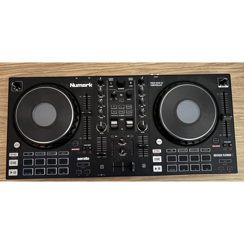 Numark Mixtrack Platinum FX 2