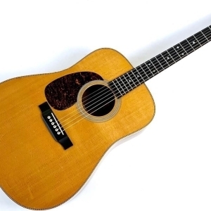 Martin HD-28 Natural 2008 Gaucher LH