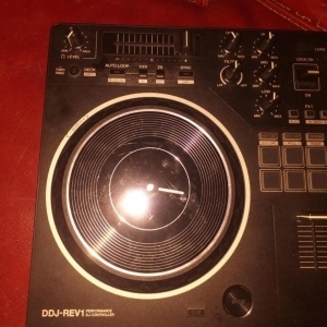 Pioneer DDJ-REV1