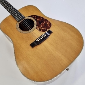 Martin D-28 Natural 1975