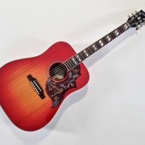 Gibson Hummingbird 2019 Heritage Cherry Sunburst