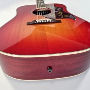 Gibson Hummingbird 2019 Heritage Cherry Sunburst