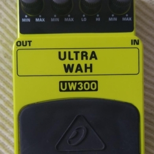 Behringer Ultra WAH uw300