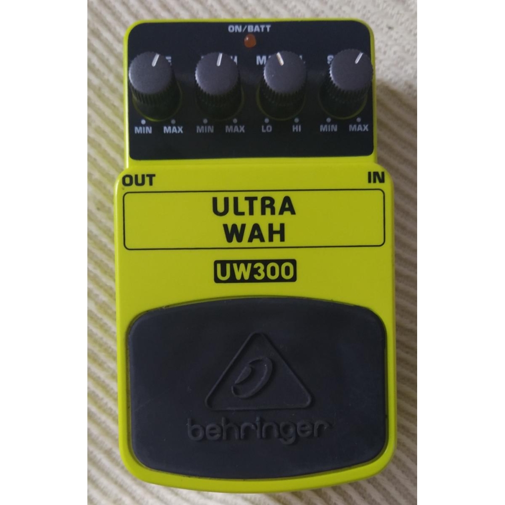 Behringer Ultra WAH uw300