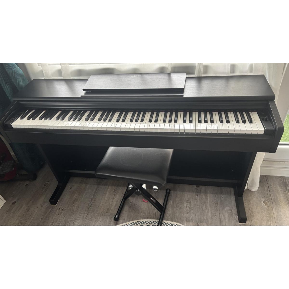 Yamaha Arius YDP-144BK - Piano Numérique