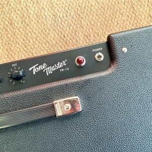 Fender FR-12 Tone Master Cabinet