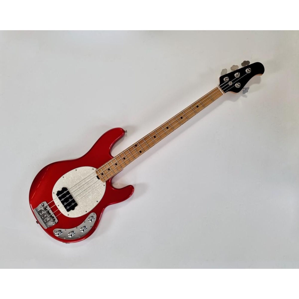 Music Man Stingray 4 Radiance Rouge Édition Limitée 2004