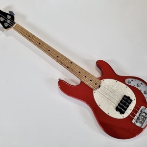 Music Man Stingray 4 Radiance Rouge Édition Limitée 2004