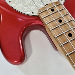 Music Man Stingray 4 Radiance Rouge Édition Limitée 2004