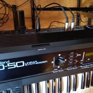 Roland D50