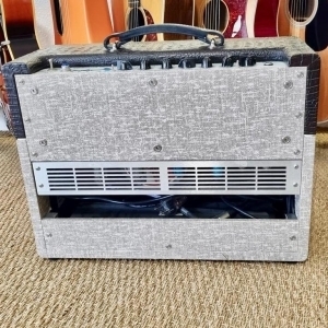 Carr Amplifiers Skylark 12 Watts Combo