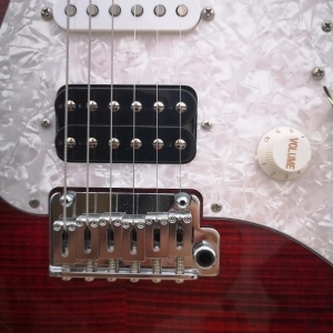 Suhr Standard Korina Flame Pepper Red