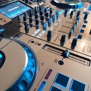 Pioneer XDJ-XZ