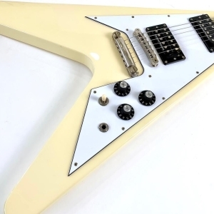 Edwards E-FV-120D Vintage White 2016