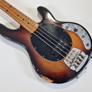 Music Man Stingray 4 Sunburst 1981