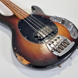 Music Man Stingray 4 Sunburst 1981